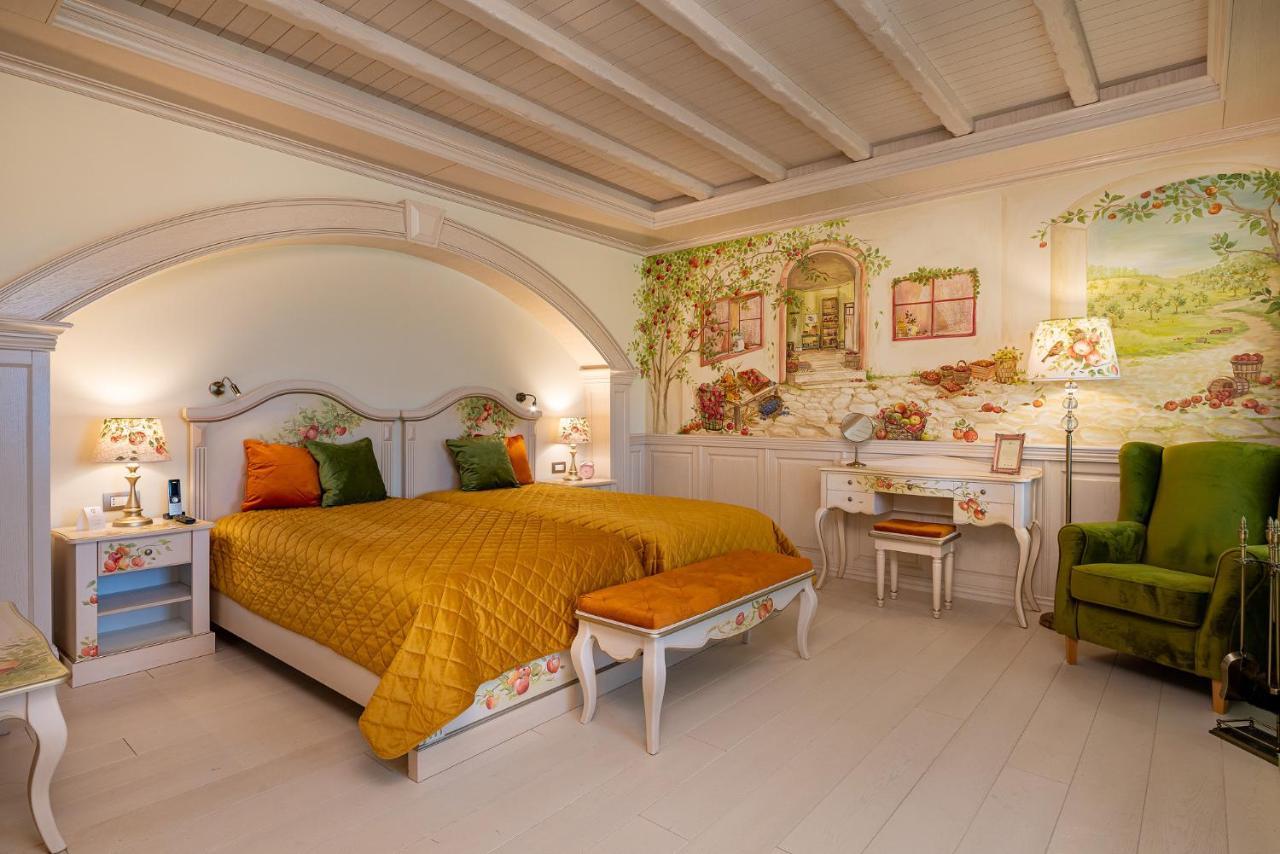Casa Timis - Wellness & Spa Resort Chitorani ภายนอก รูปภาพ A bedroom at the hotel